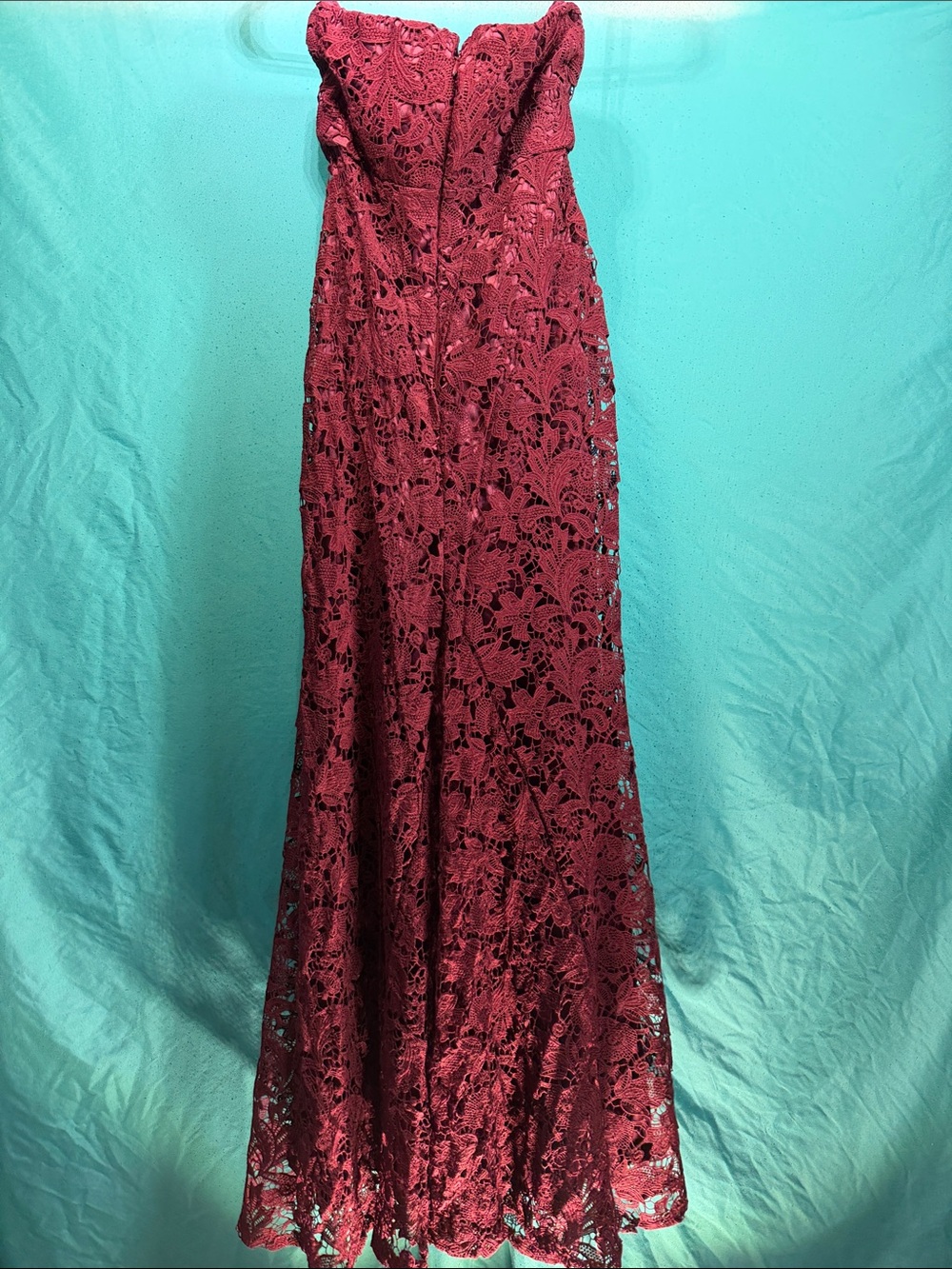 Lulu's Strapless Burgundy Lace Maxi Dress